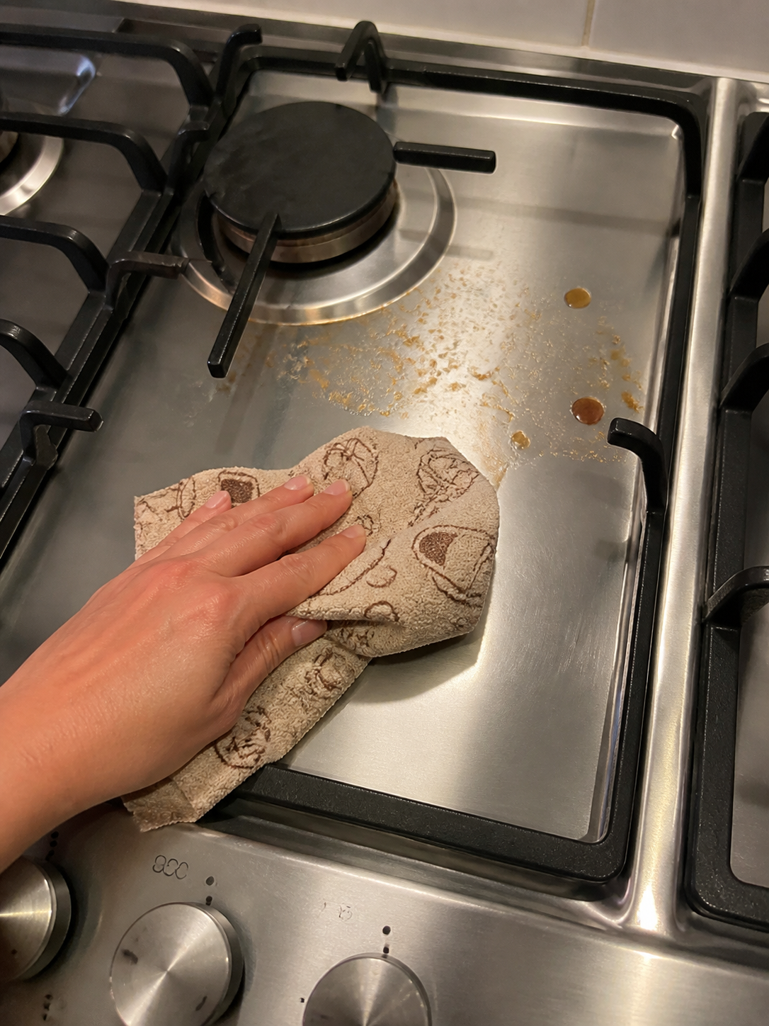 Stovetop cleanup