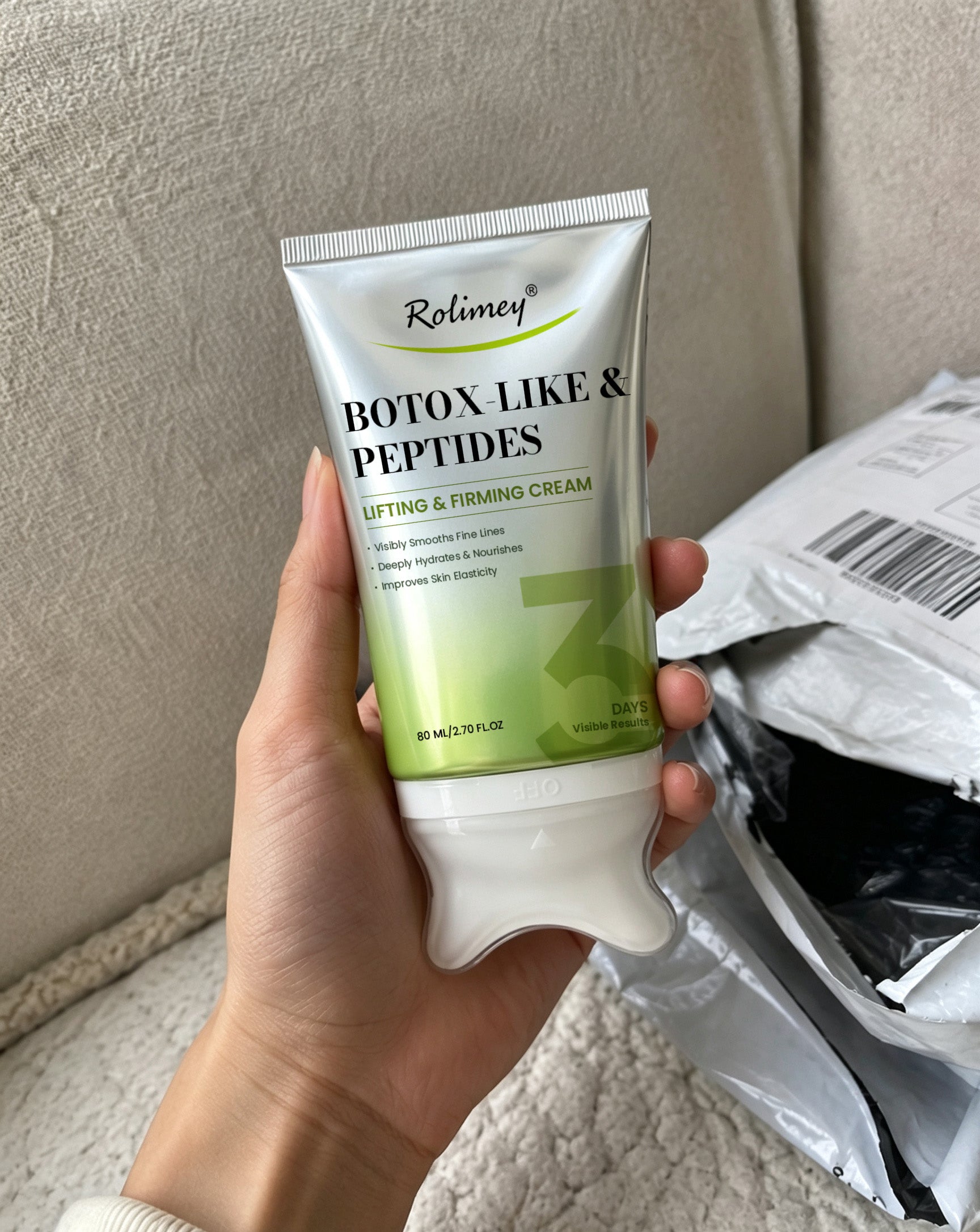 Customer hand-held product review image
