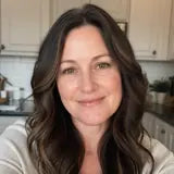 Kelly M. customer avatar