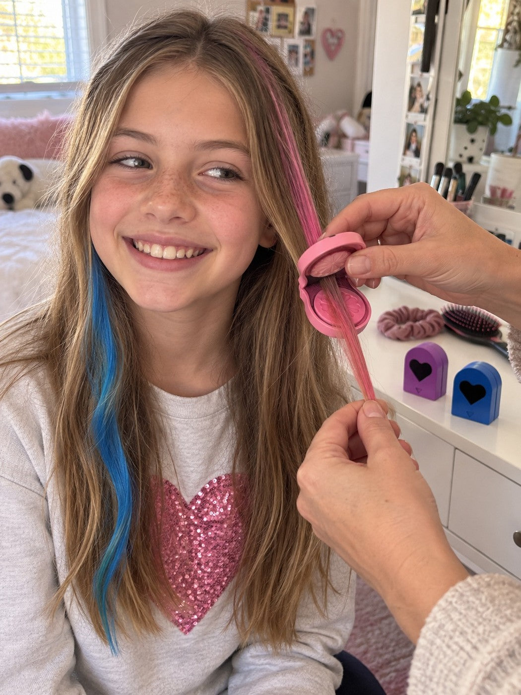 Customer review photo for a party hair chalk style